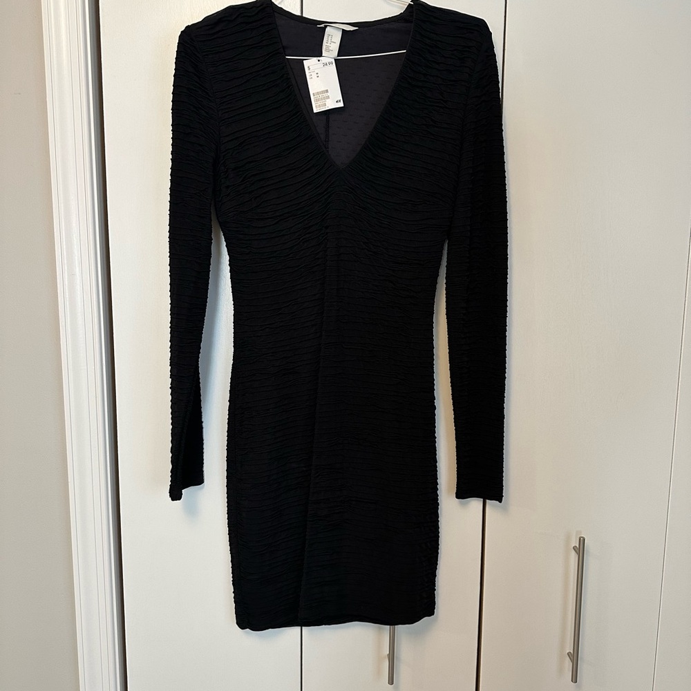 NWT H&M black ruched dress
